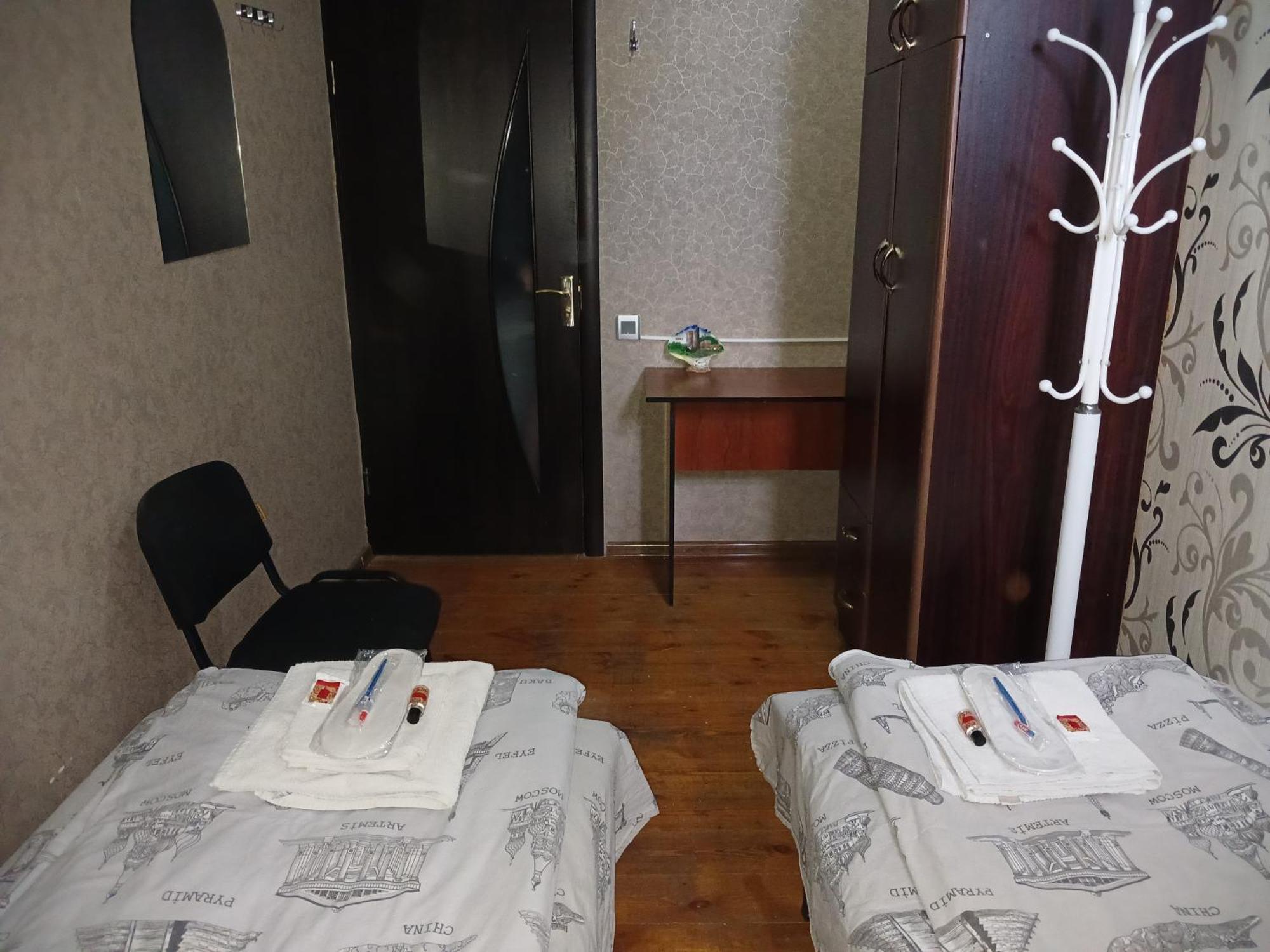 Cth-Baku-Hostel Buitenkant foto