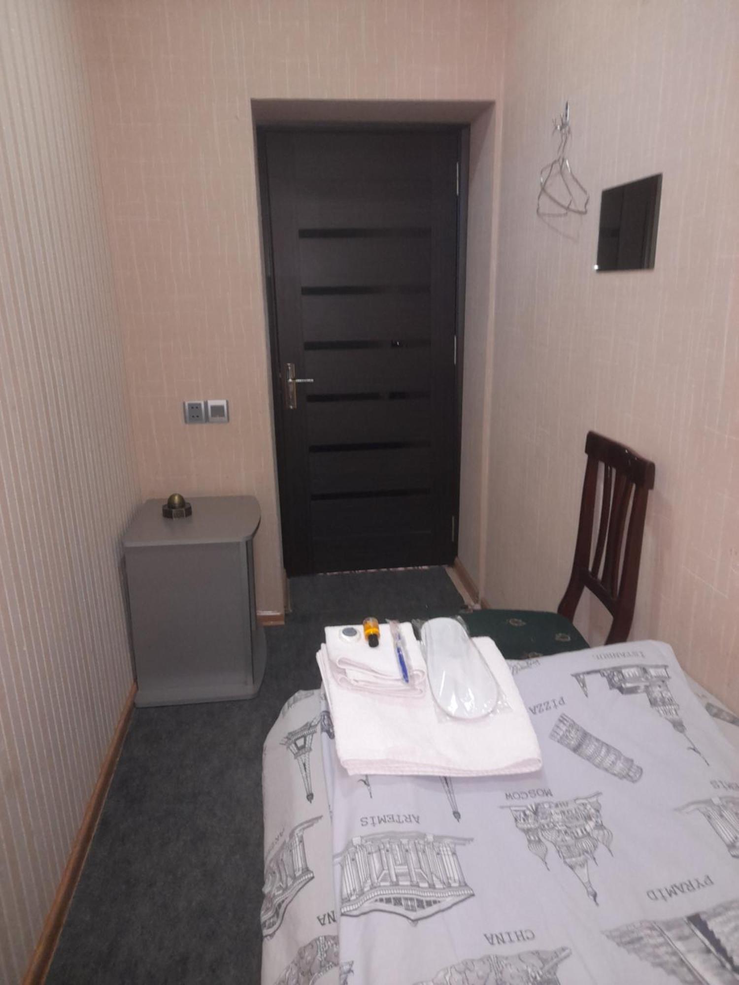 Cth-Baku-Hostel Buitenkant foto